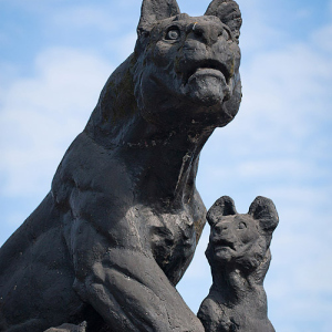 Скульптура львов